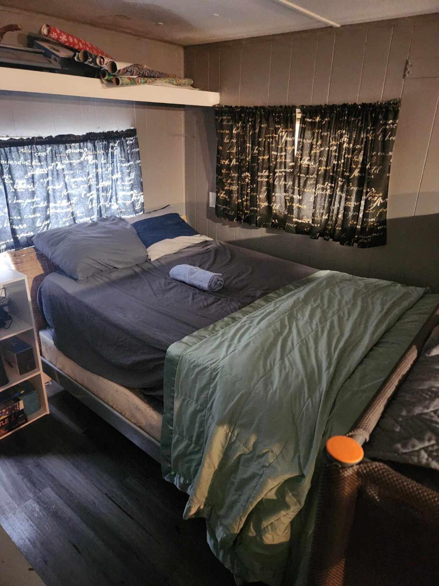 Co-Ed Dorm With Fantastic Patio! Apartment Ewing Bagian luar foto