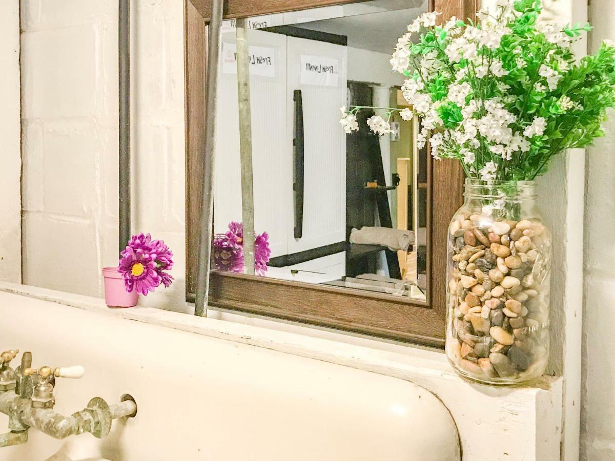 Co-Ed Dorm With Fantastic Patio! Apartment Ewing Bagian luar foto